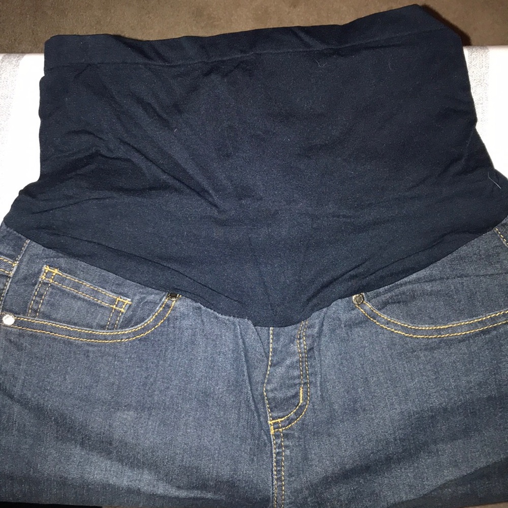 Boot cut maternity jeans